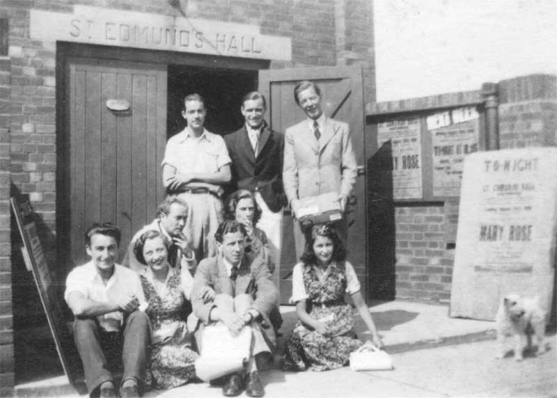 Cast of Mary Rose in 1938